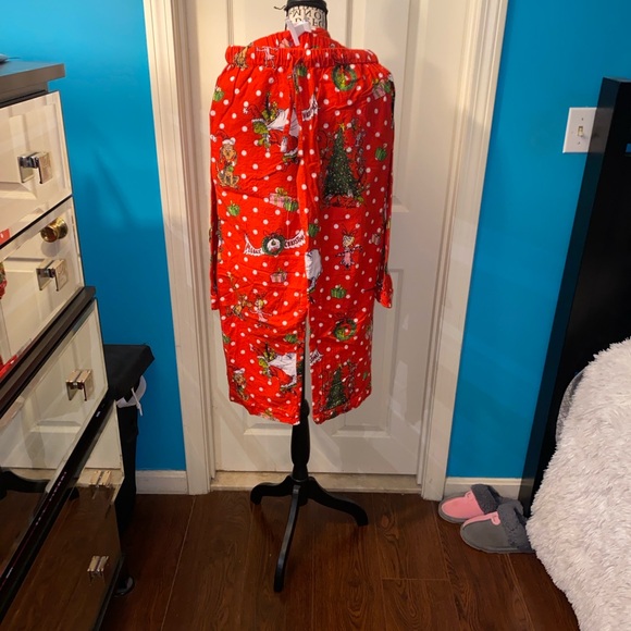 Pottery Barn Teen Red Holiday Grinch Pajamas - Picture 8 of 13